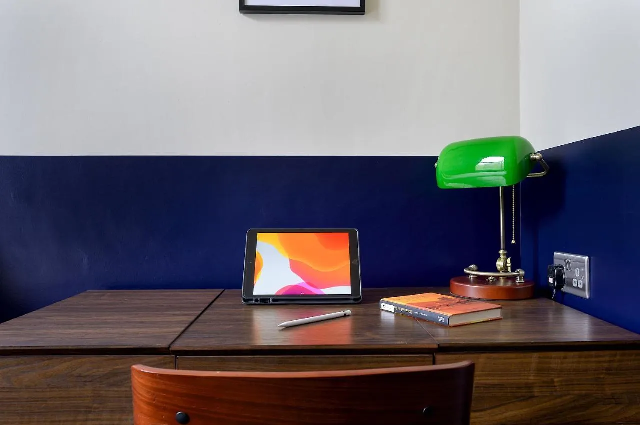 D8 House Apartment London United Kingdom