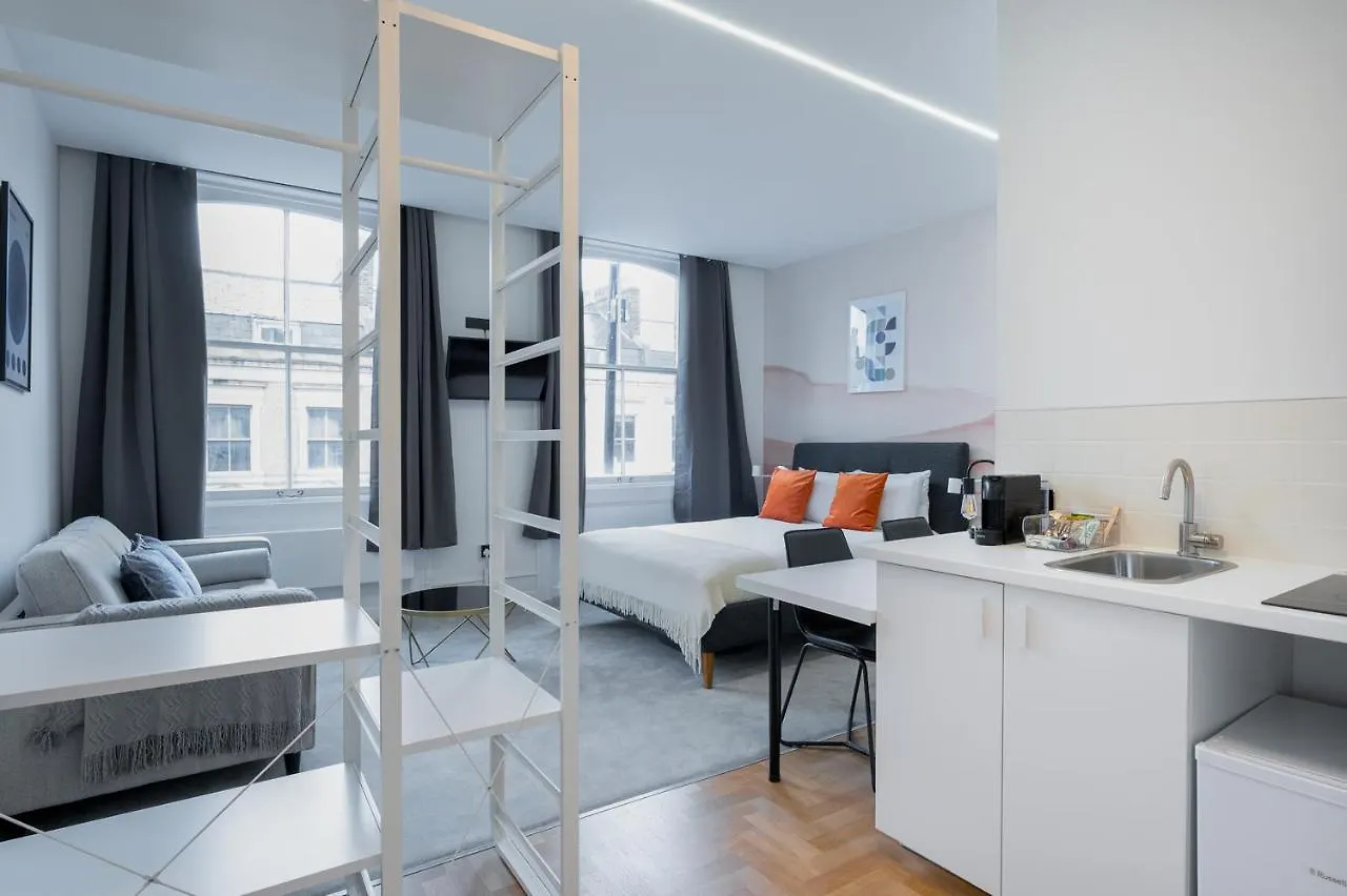 D8 House Apartment London United Kingdom