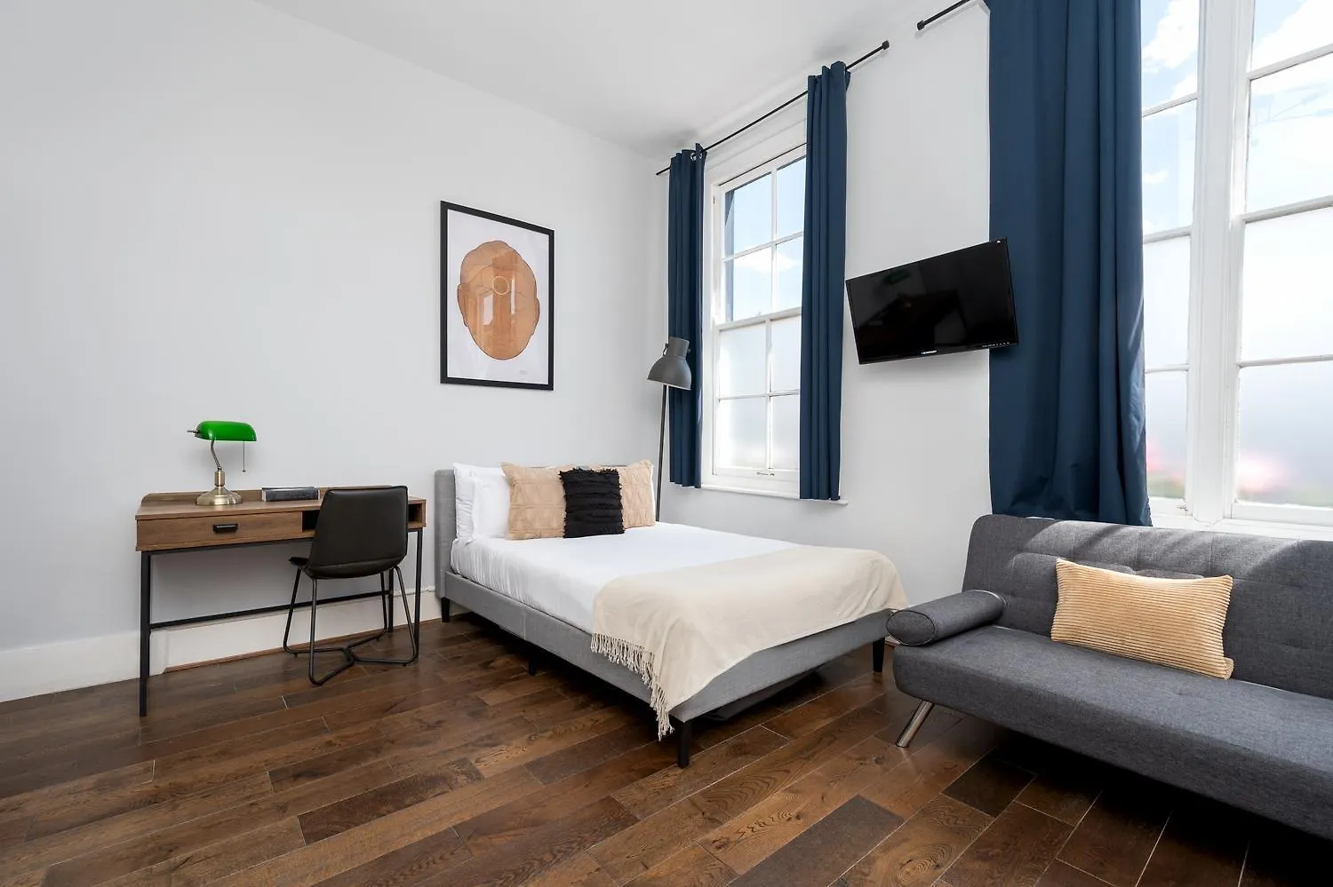 D8 House Apartment London